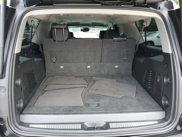 Used 2020 Chevrolet Suburban LT image 27