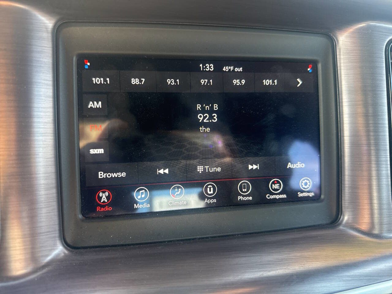 Used 2018 Dodge Charger SXT w/ Blacktop Package image 31