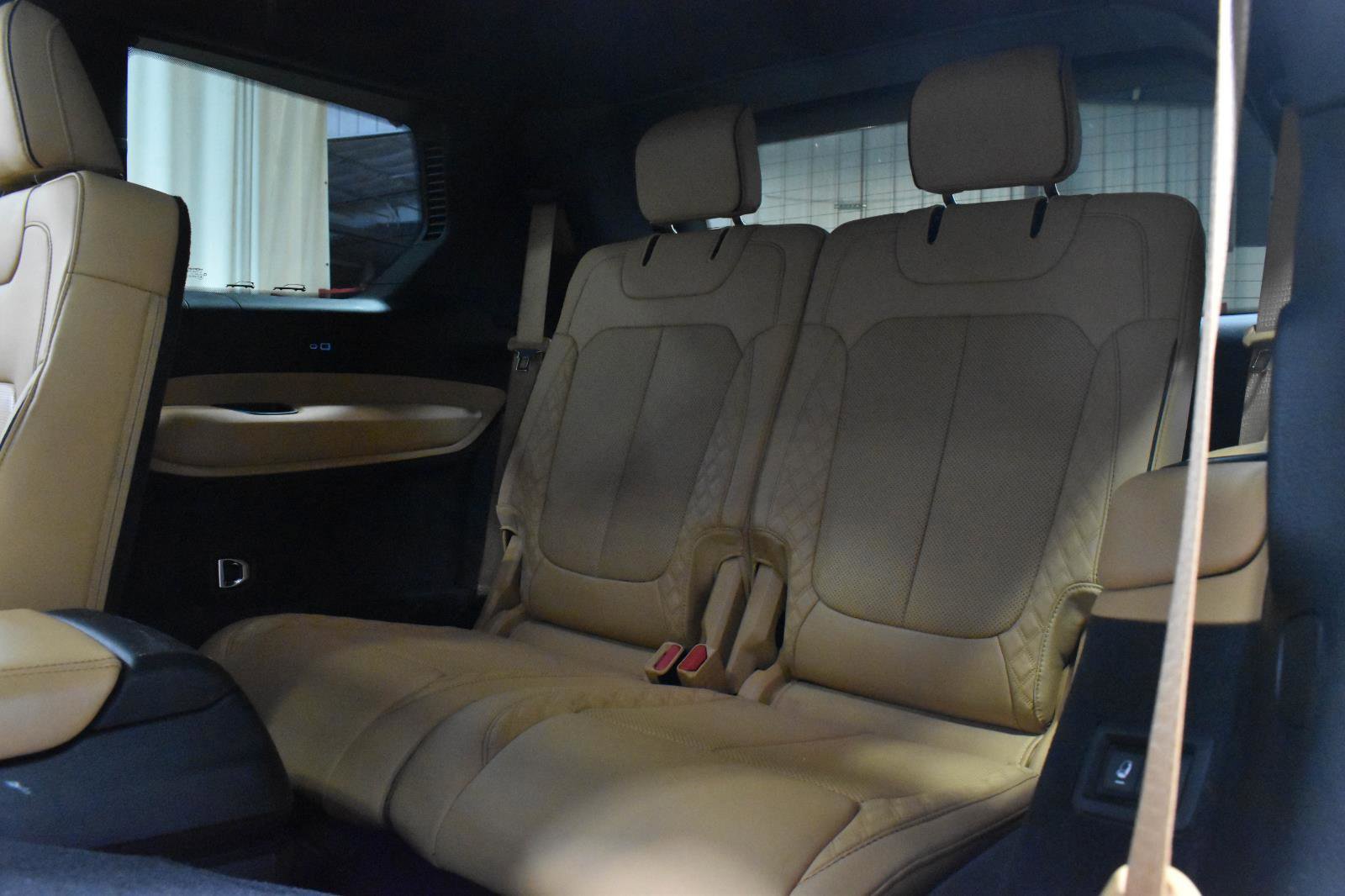 Used 2021 Jeep Grand Cherokee L Summit AWD/4WD image 9