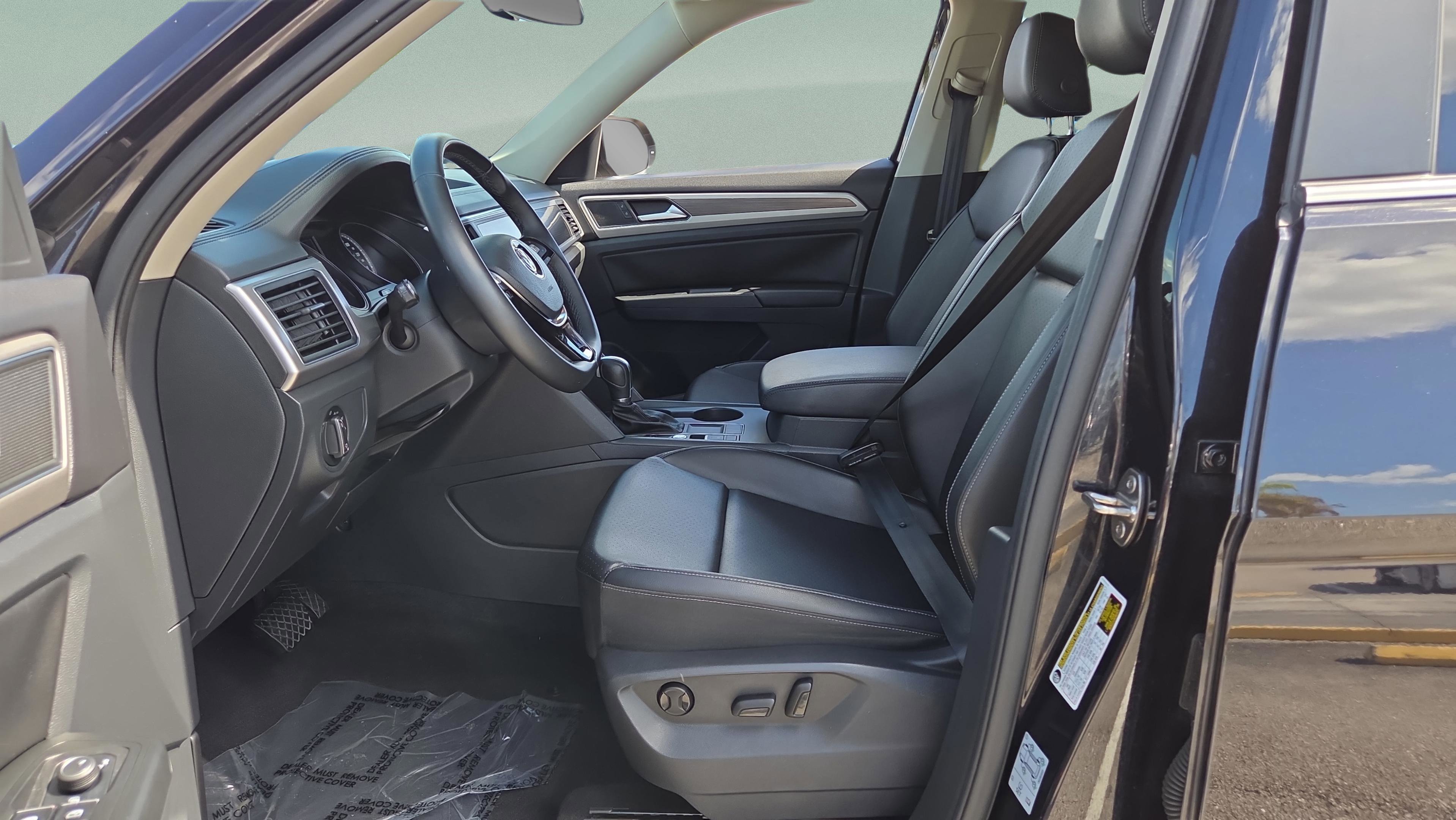 Used 2019 Volkswagen Atlas SE w/ Towing Package FWD image 9