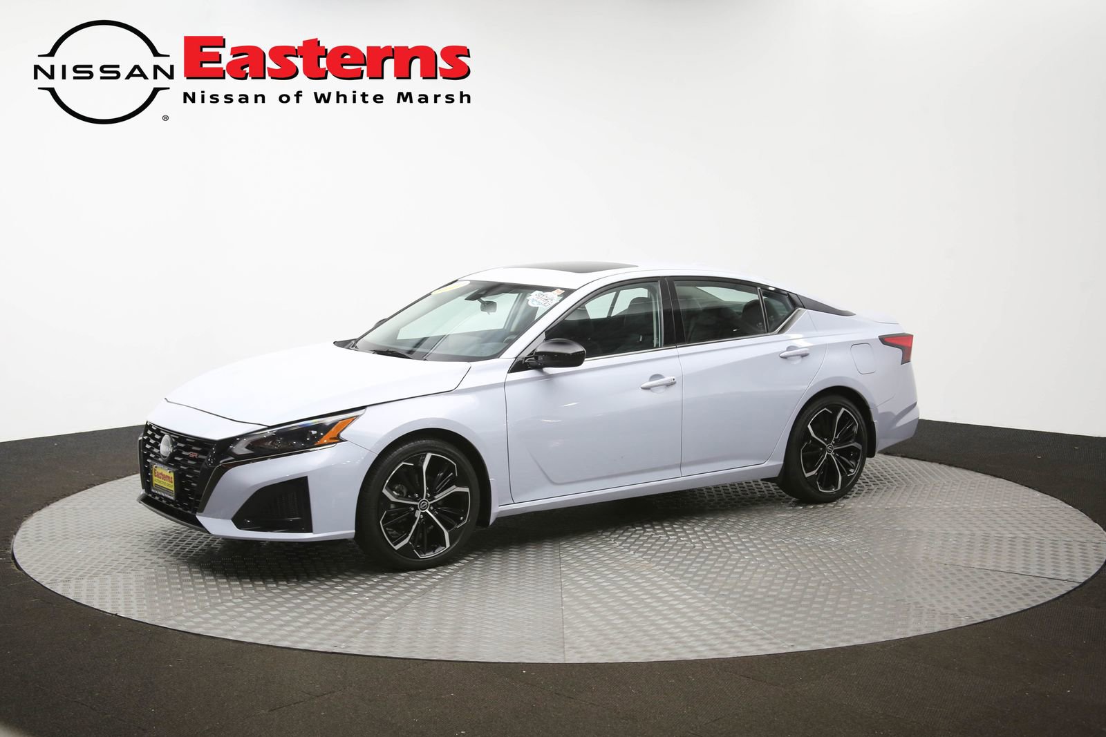 Used 2023 Nissan Altima 2.5 SR w/ SR Premium Package FWD image 57