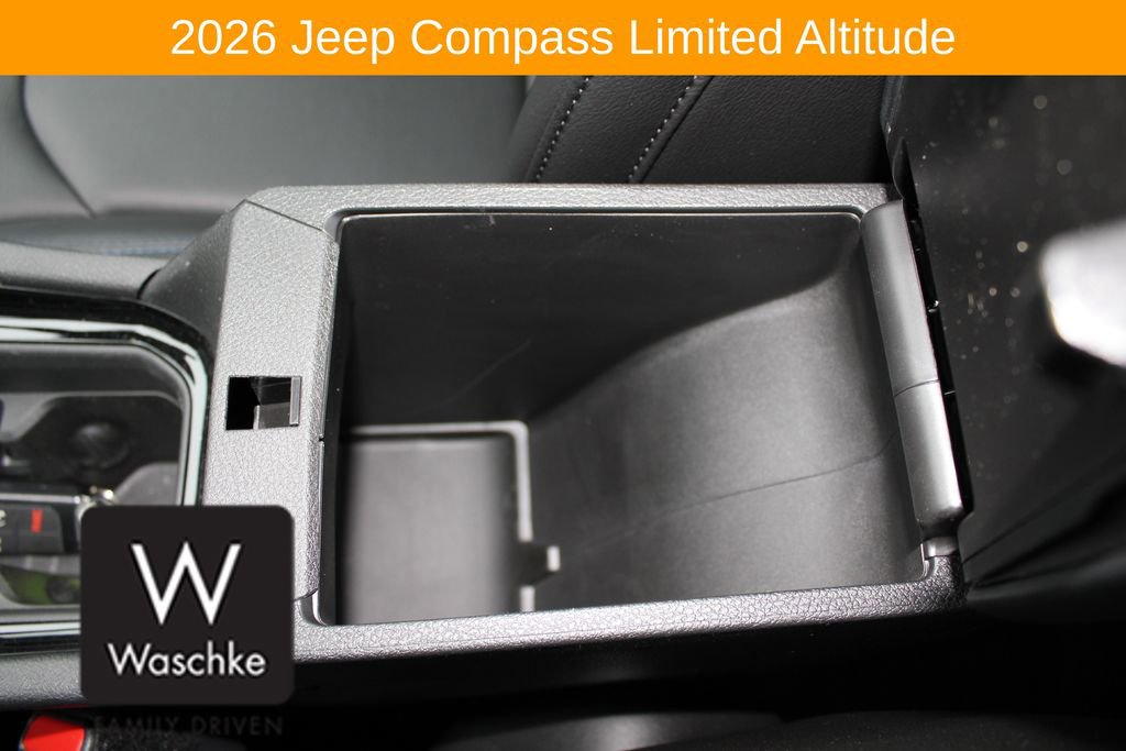 Used 2026 Jeep Compass Limited AWD/4WD image 31