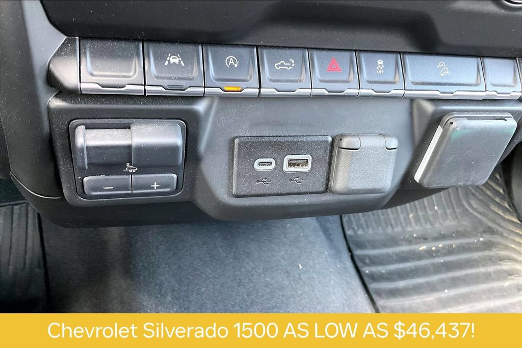 Used 2025 Chevrolet Silverado 1500 Custom Trail Boss w/ LPO, Dark Essentials Package AWD/4WD image 31