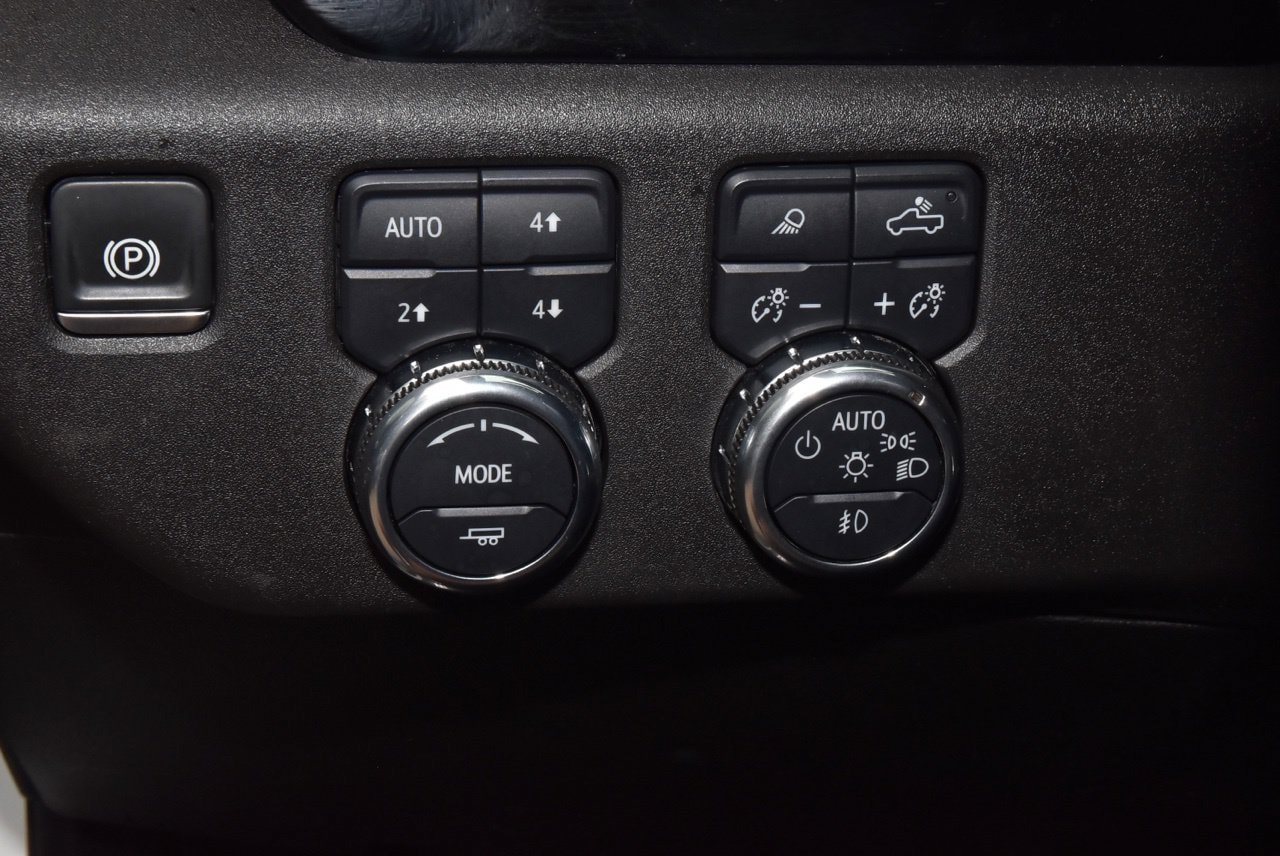 Used 2024 GMC Sierra 2500 SLT w/ SLT Convenience Package AWD/4WD image 26