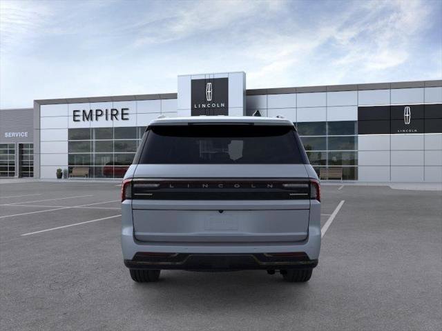 New 2026 Lincoln Navigator L Reserve w/ Jet Appearance Package AWD/4WD image 5