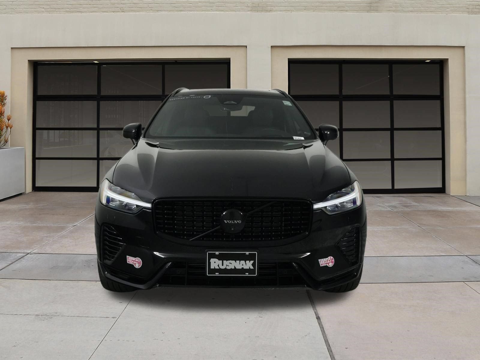 Used 2024 Volvo XC60 T8 Ultimate w/ Climate Package AWD/4WD image 6