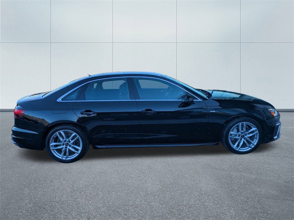 Used 2023 Audi A4 2.0T Premium Plus w/ Premium Plus Package image 2
