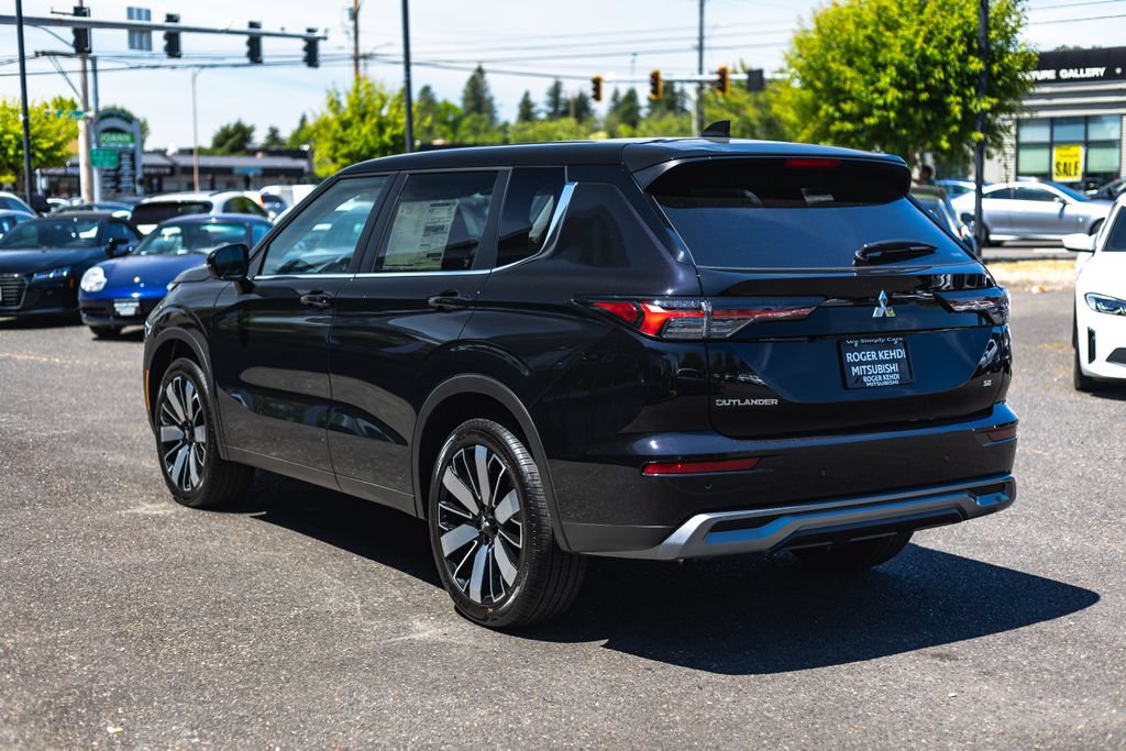 New 2026 Mitsubishi Outlander SE AWD/4WD image 9