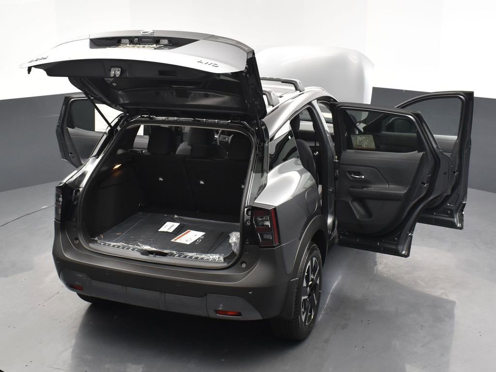 New 2026 Nissan Kicks SV w/ SV Premium Package image 28