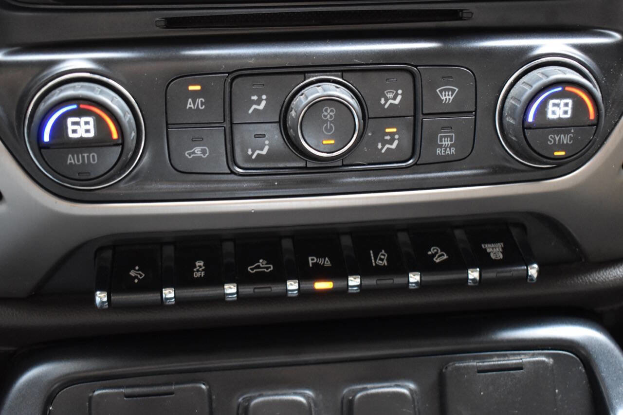 Used 2015 GMC Sierra 3500 Denali w/ Duramax Plus Package image 53