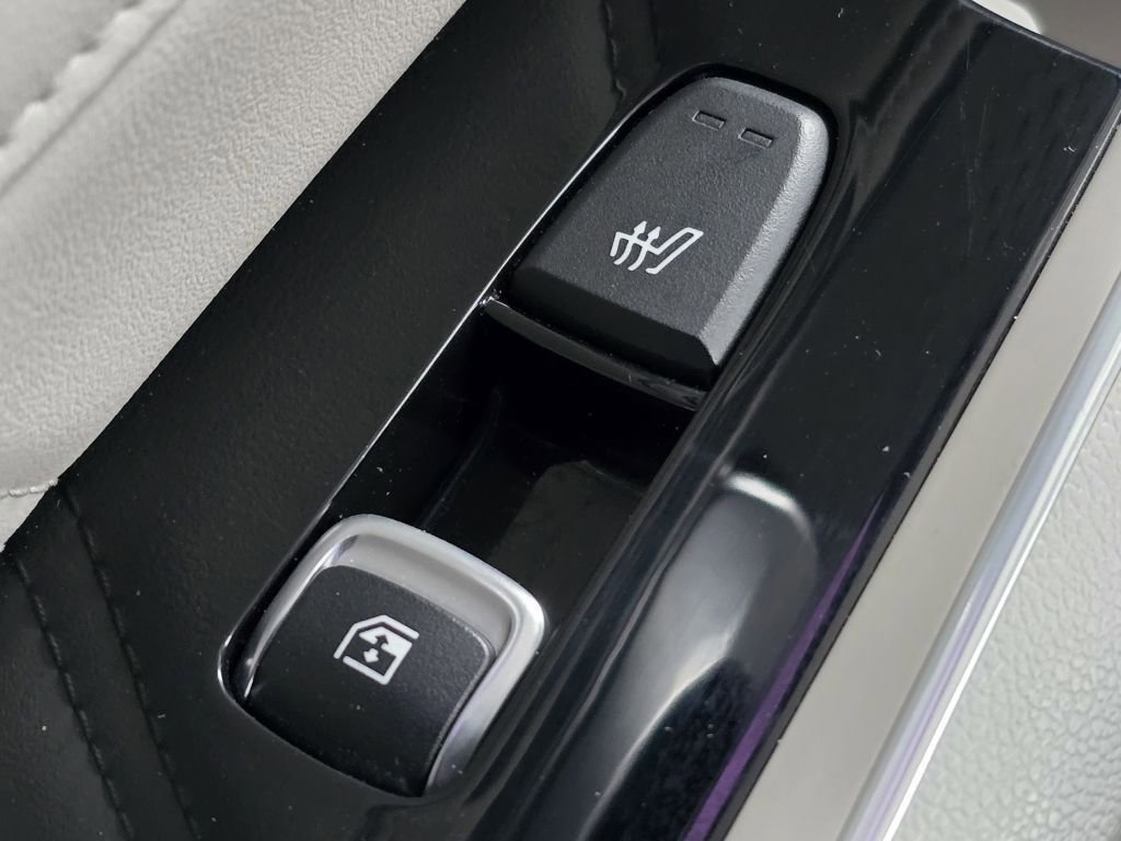 Used 2022 Kia Sorento SX Prestige image 32