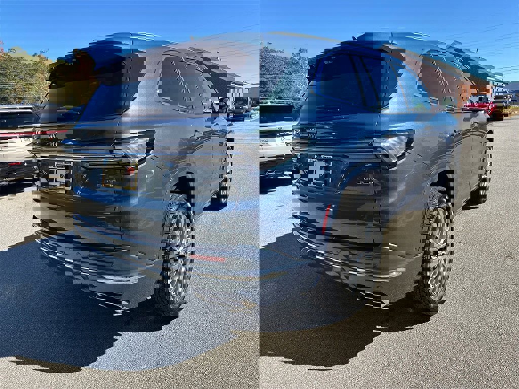 New 2026 Buick Enclave Avenir w/ Super Cruise Package image 6