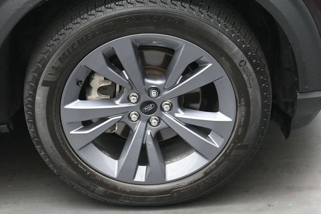 Used 2023 Ford Explorer XLT w/ Equipment Group 202A AWD/4WD image 49