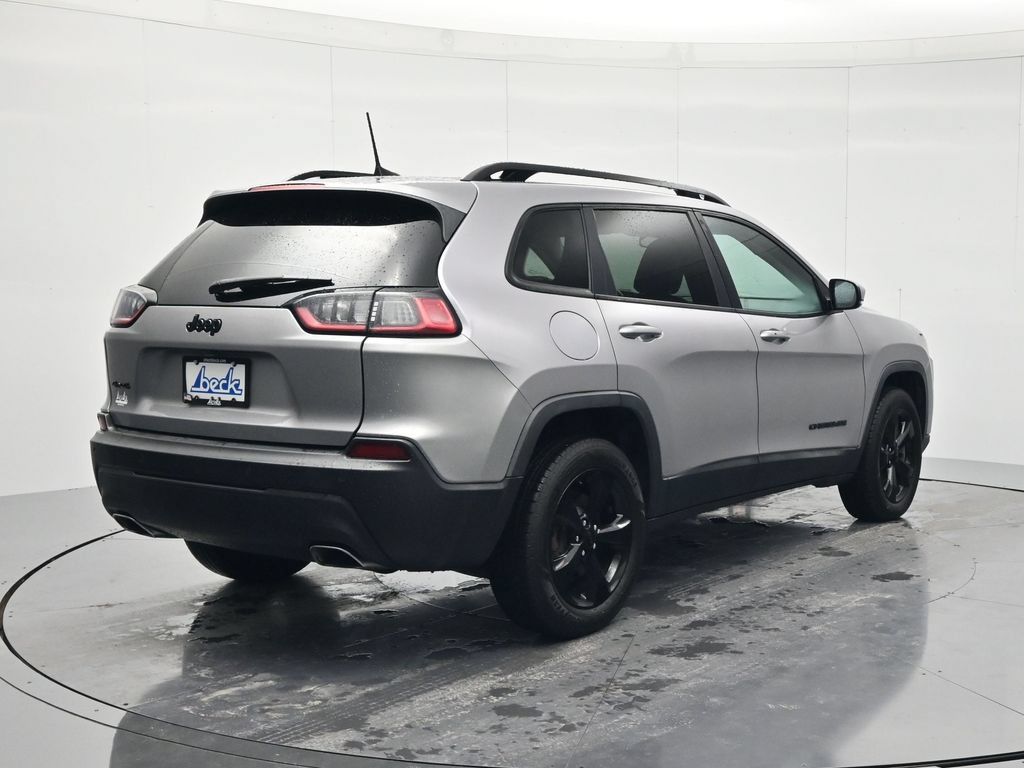 Used 2019 Jeep Cherokee Latitude Plus AWD/4WD image 5