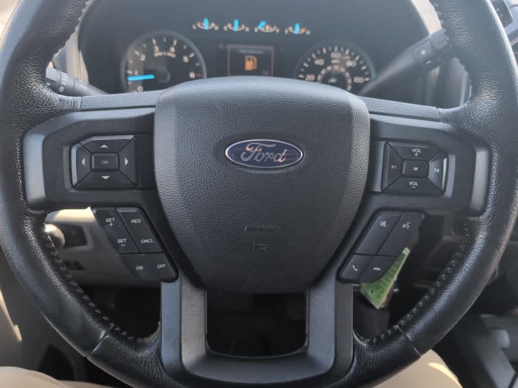 Used 2016 Ford F150 XLT w/ Equipment Group 302A Luxury AWD/4WD image 11
