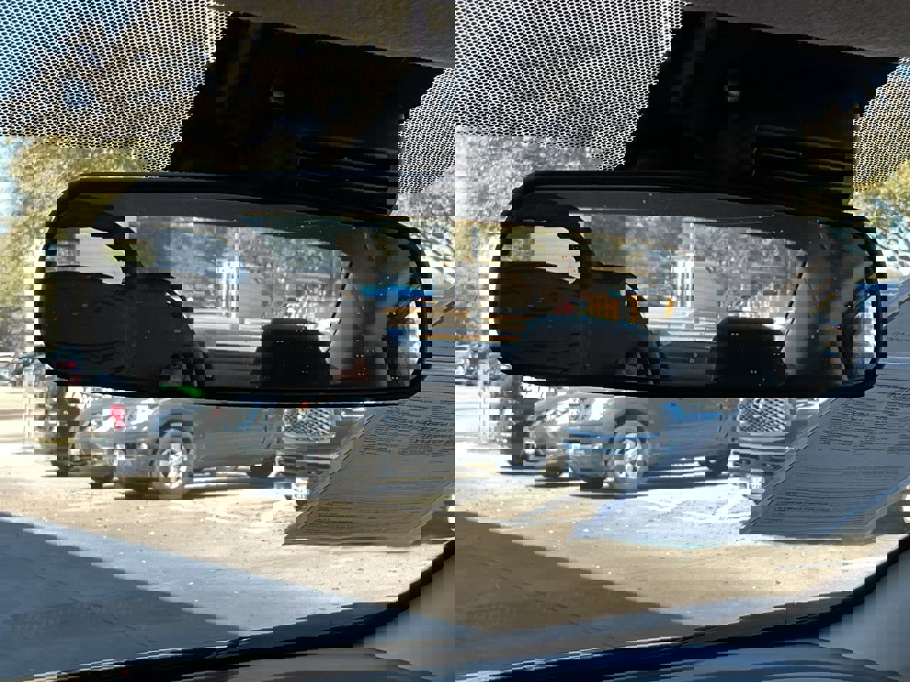 Used 2025 Nissan Versa SV w/ Trunk Package image 26