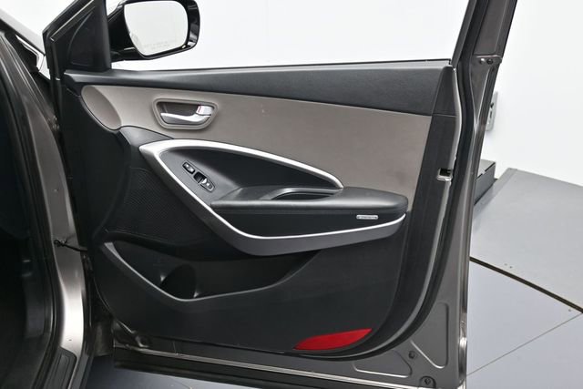 Used 2016 Hyundai Santa Fe Sport FWD image 29