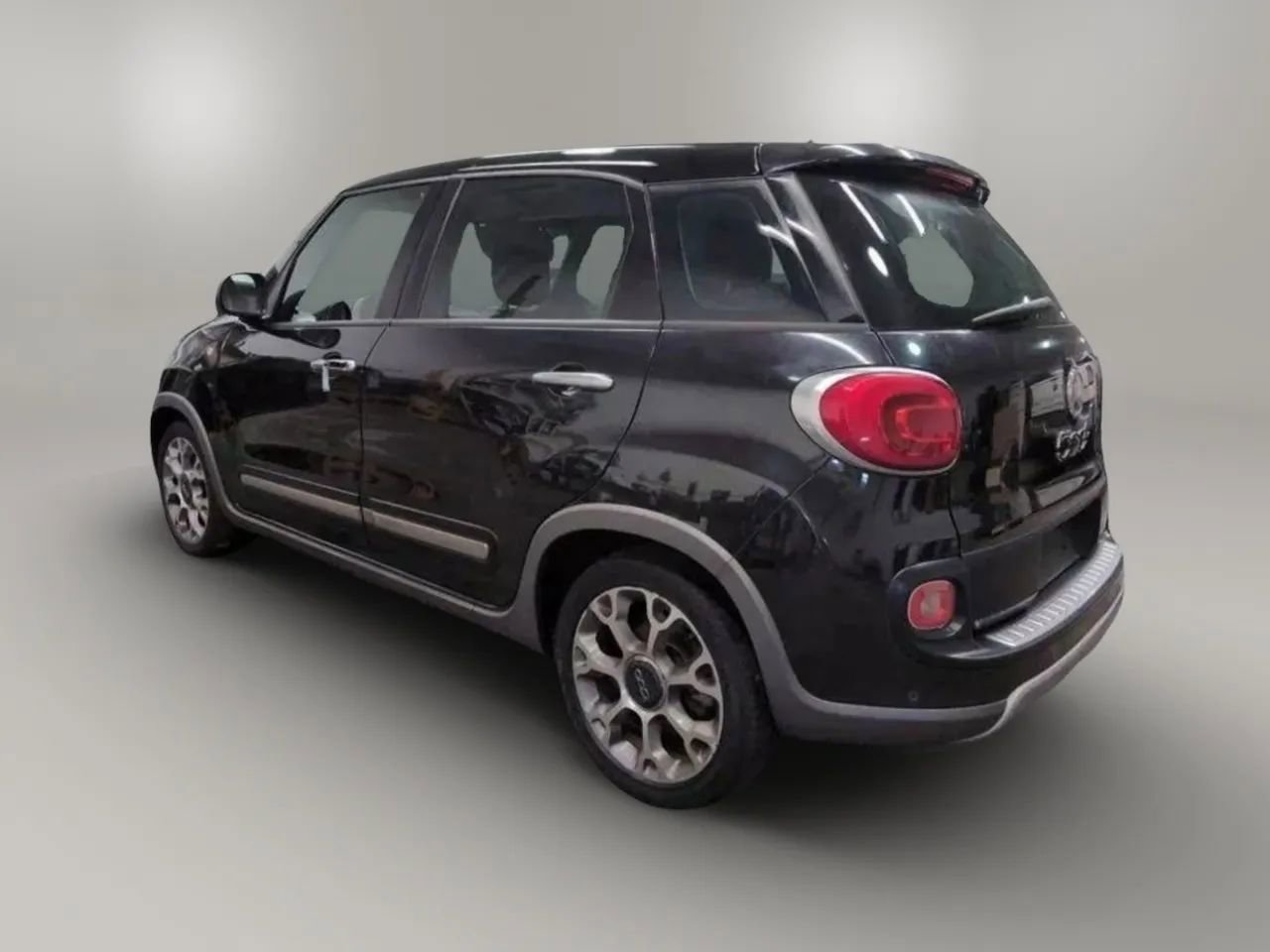 Used 2014 FIAT 500L Trekking image 5