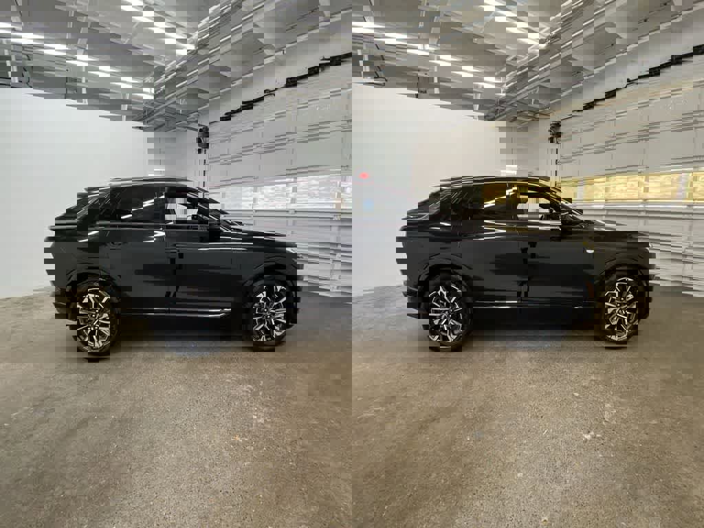 Certified 2024 Cadillac Lyriq Sport w/ Nappa Leather Package image 7