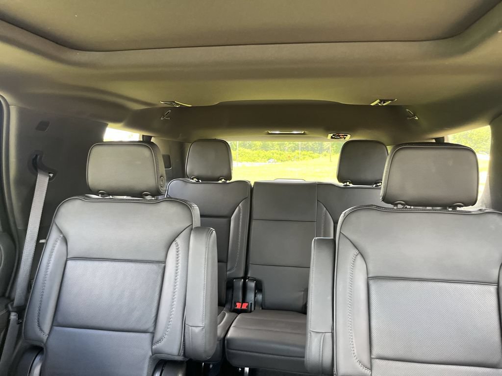 Used 2021 GMC Yukon Denali w/ Denali Premium Package AWD/4WD image 13