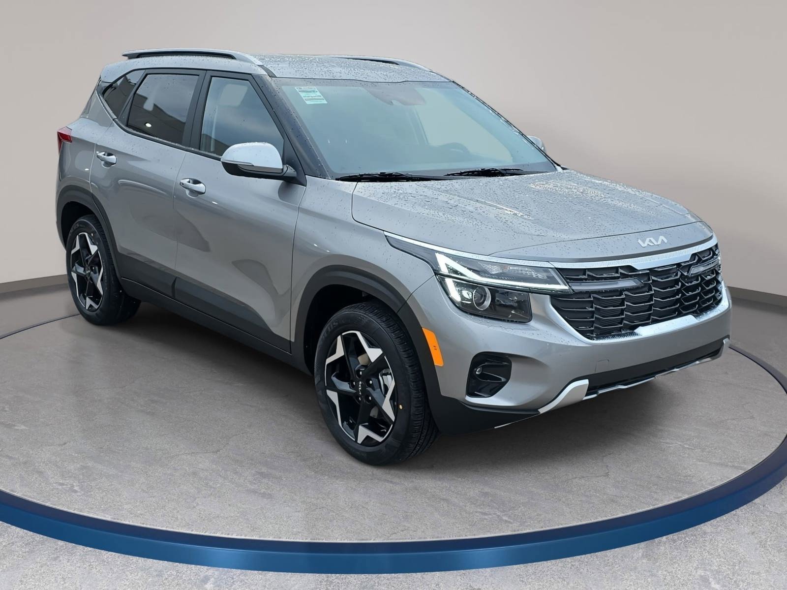 New 2026 Kia Seltos S FWD image 3