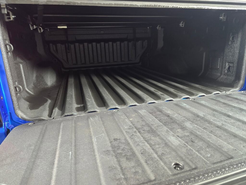 Used 2023 Chevrolet Colorado Trail Boss image 15