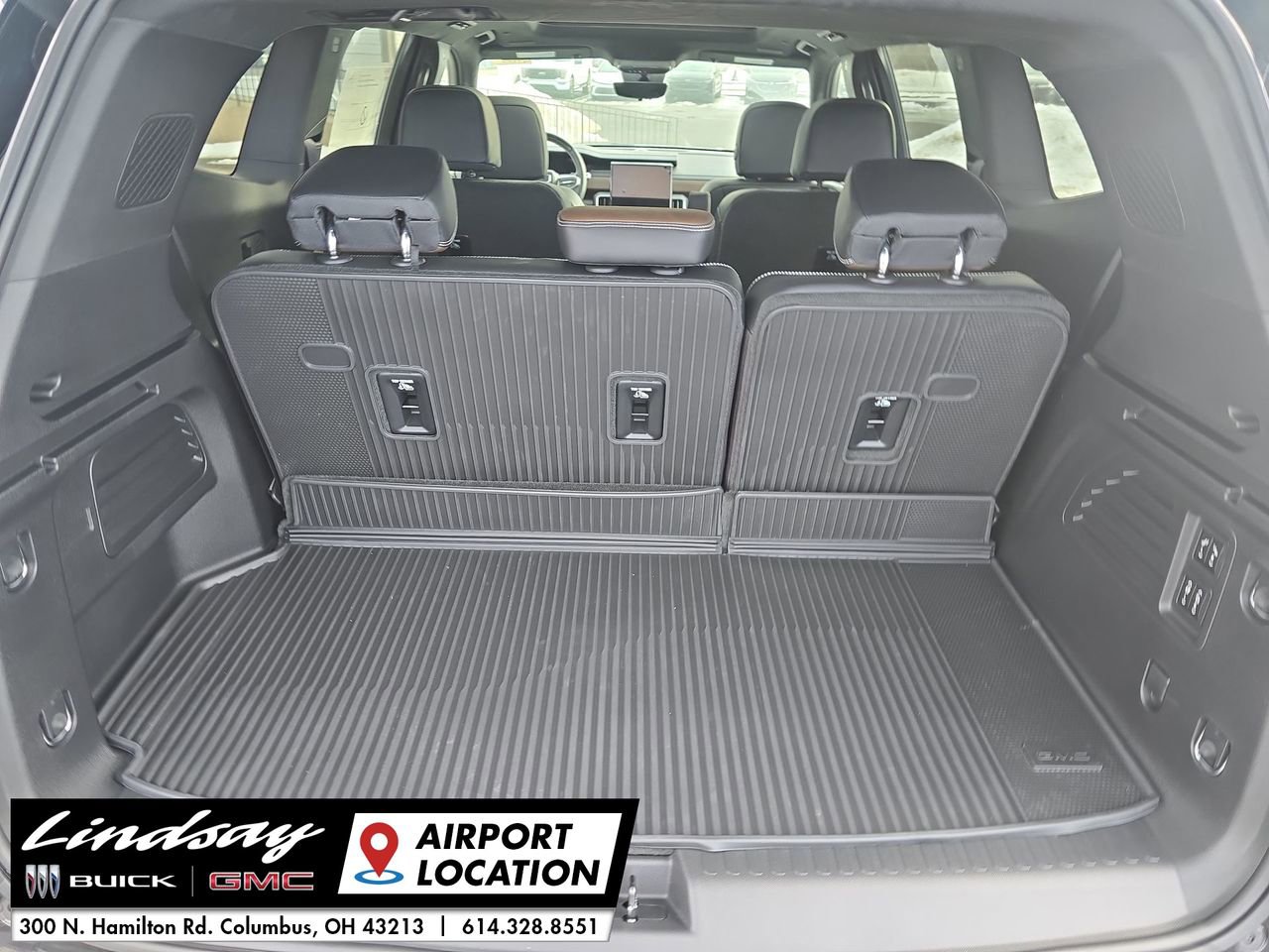 New 2026 GMC Acadia Denali Ultimate w/ LPO, Floor Liner Package image 28