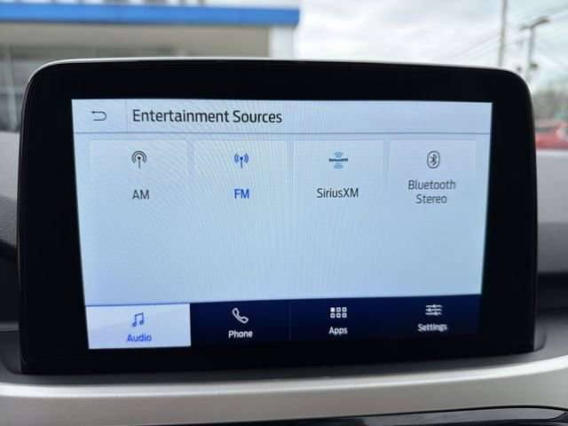 Used 2020 Ford Escape SE image 18