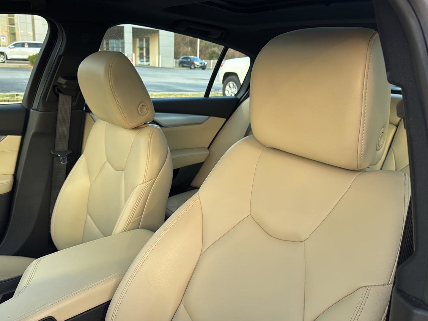 Used 2024 Cadillac CT5 Luxury w/ Sun And Sound Package image 26