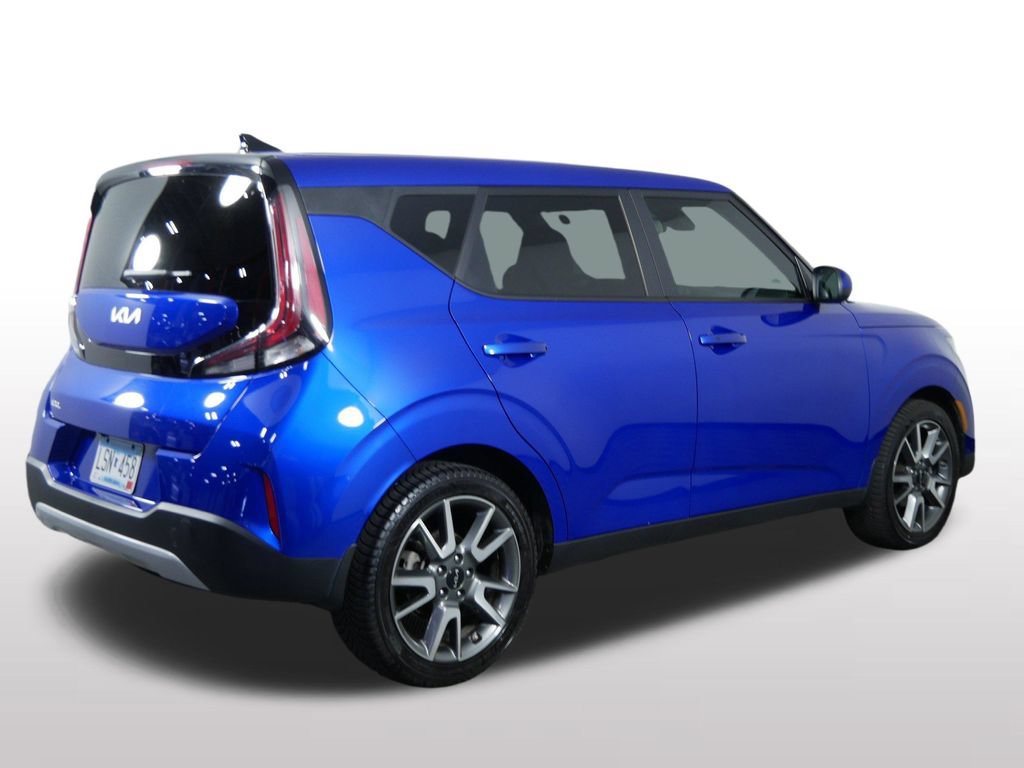 Used 2024 Kia Soul EX w/ Option Group 015 FWD image 11