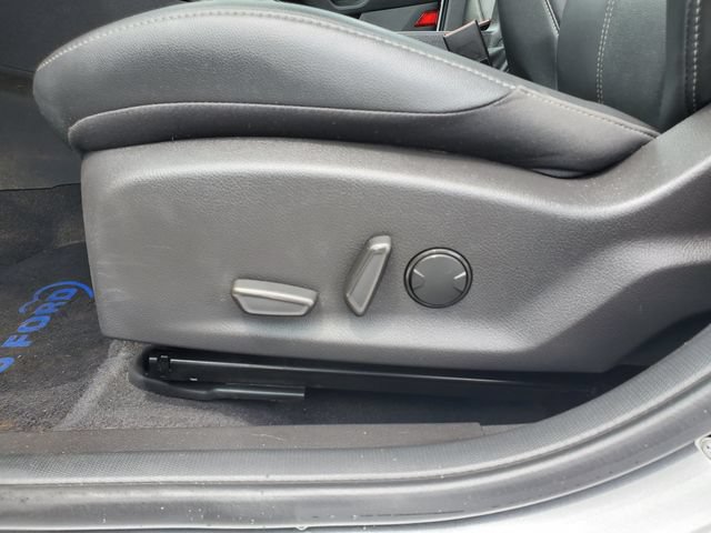 Used 2018 Ford Focus Titanium FWD image 6
