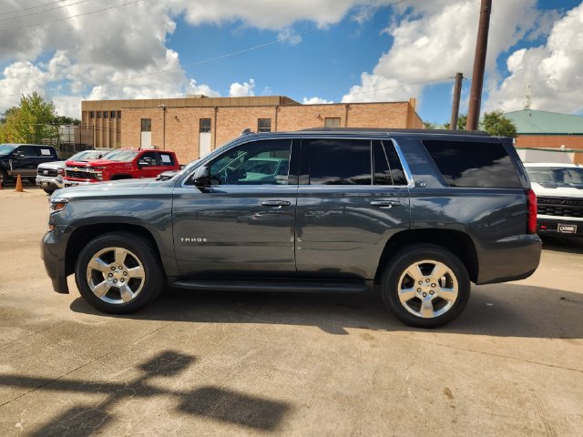 Used 2020 Chevrolet Tahoe LT w/ Luxury Package RWD image 4