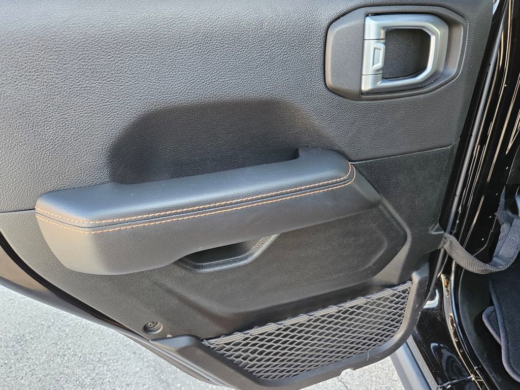 Used 2021 Jeep Gladiator Mojave image 24