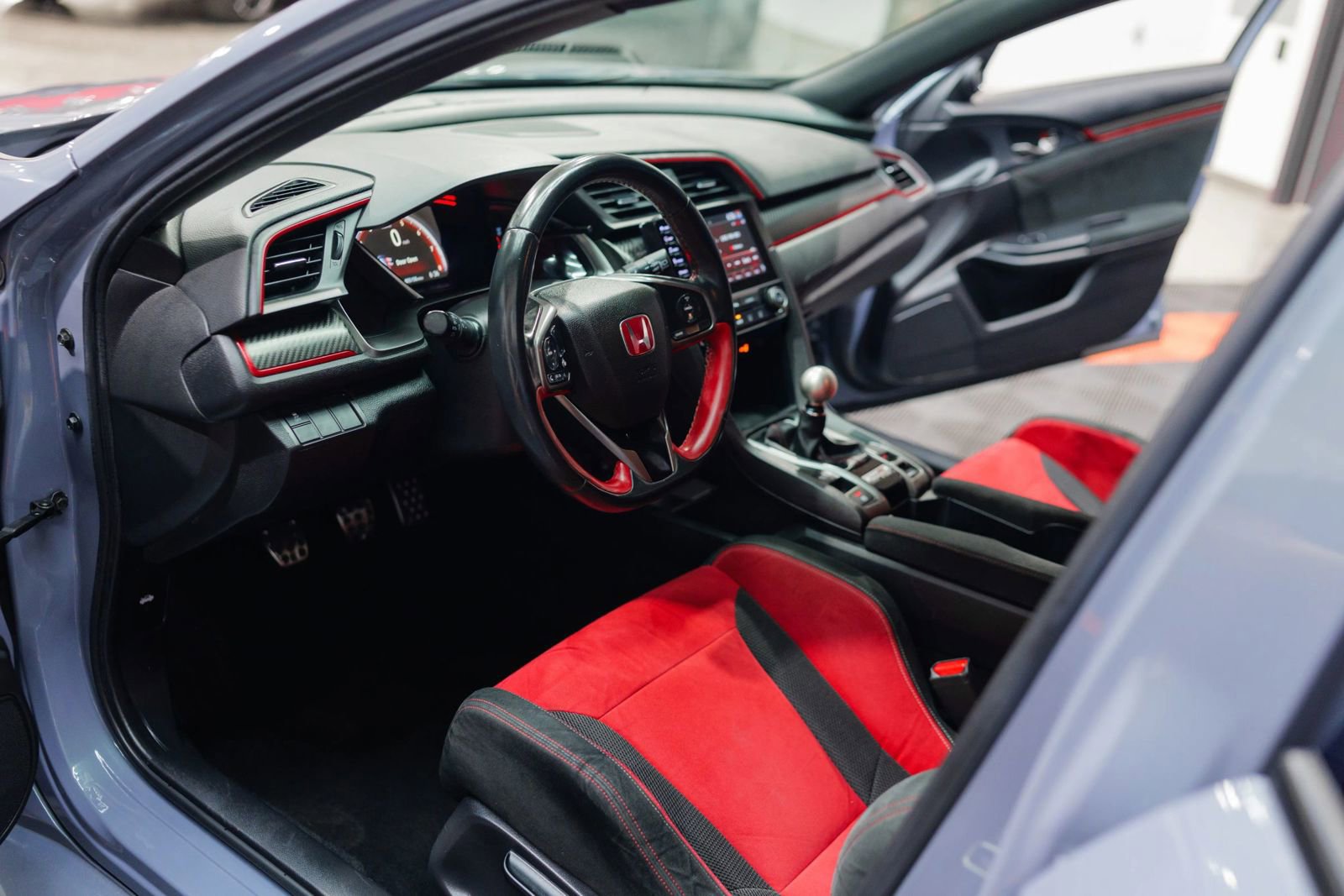 Used 2019 Honda Civic Type R image 25