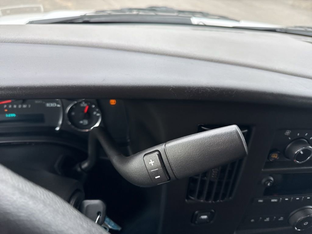 Used 2024 Chevrolet Express 2500 Work Van w/ Driver Convenience Package image 13