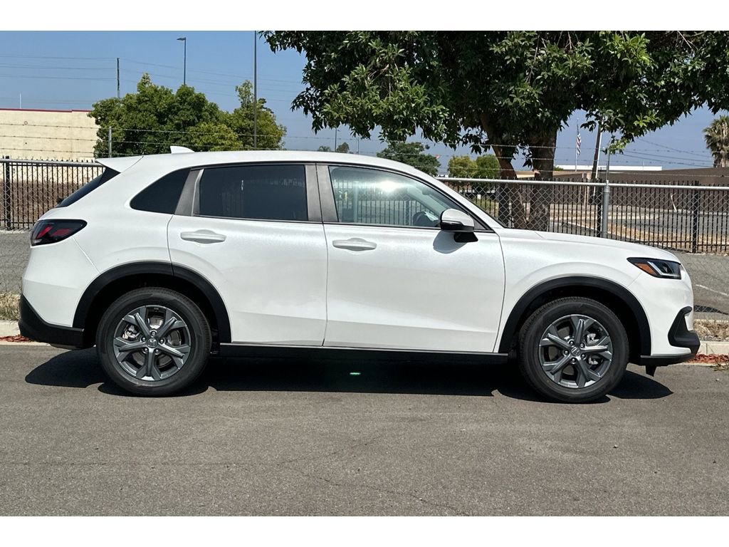 Certified 2026 Honda HR-V LX image 7