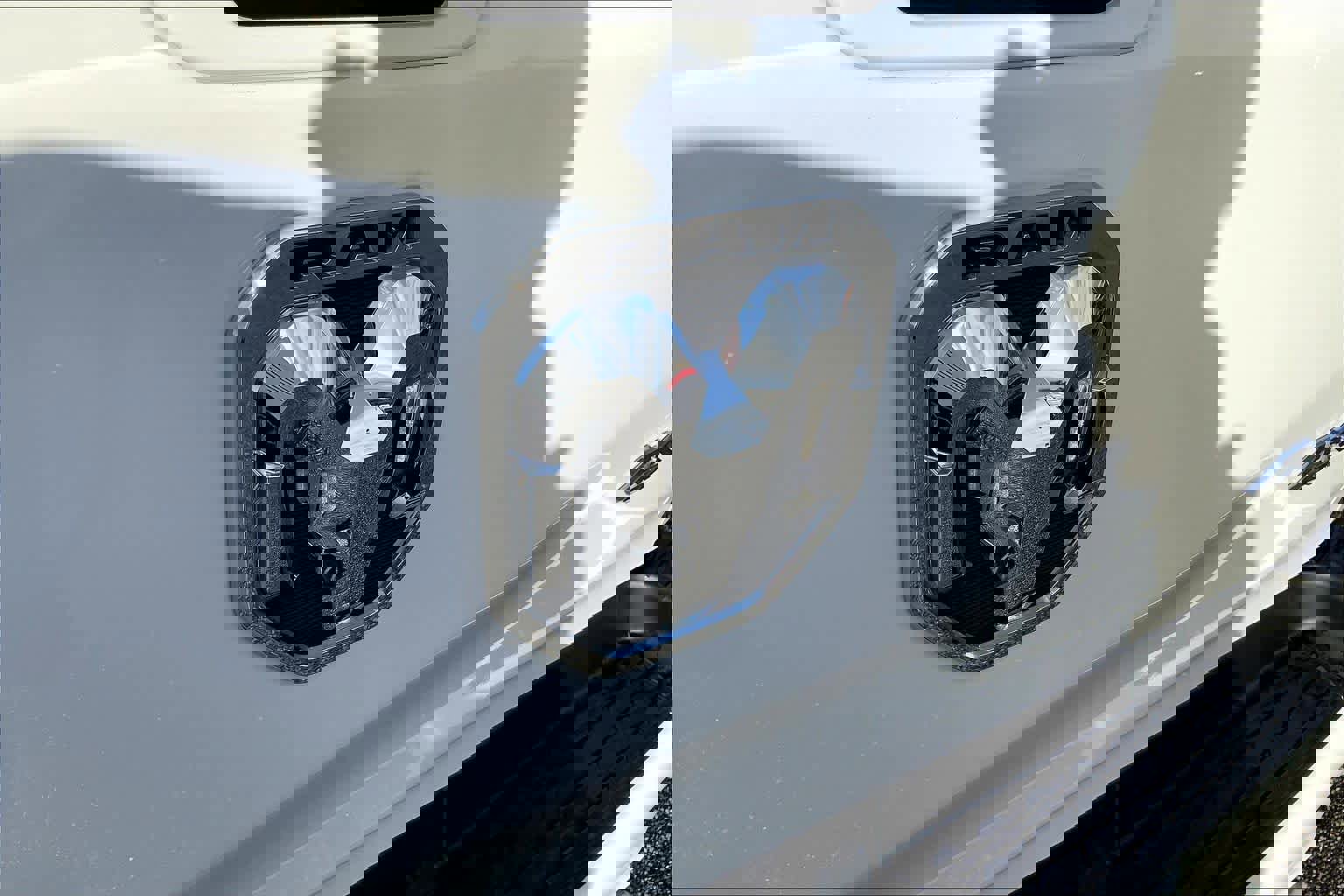 Used 2021 RAM 1500 Laramie w/ Sport Appearance Package image 8