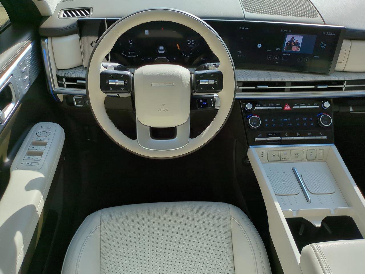 Used 2025 Hyundai Santa Fe Calligraphy image 15