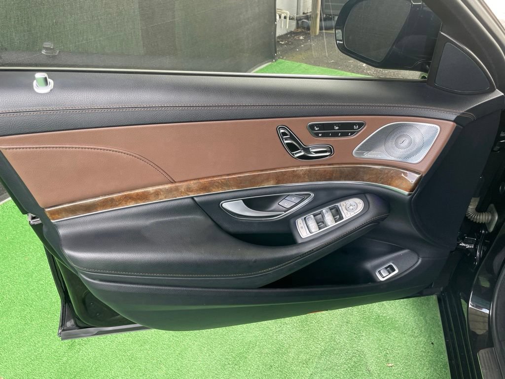 Used 2014 Mercedes-Benz S 550 Sedan image 34