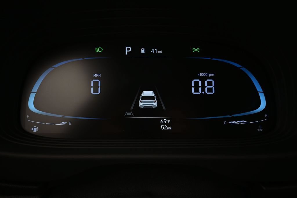 New 2026 Hyundai Venue SEL FWD image 9