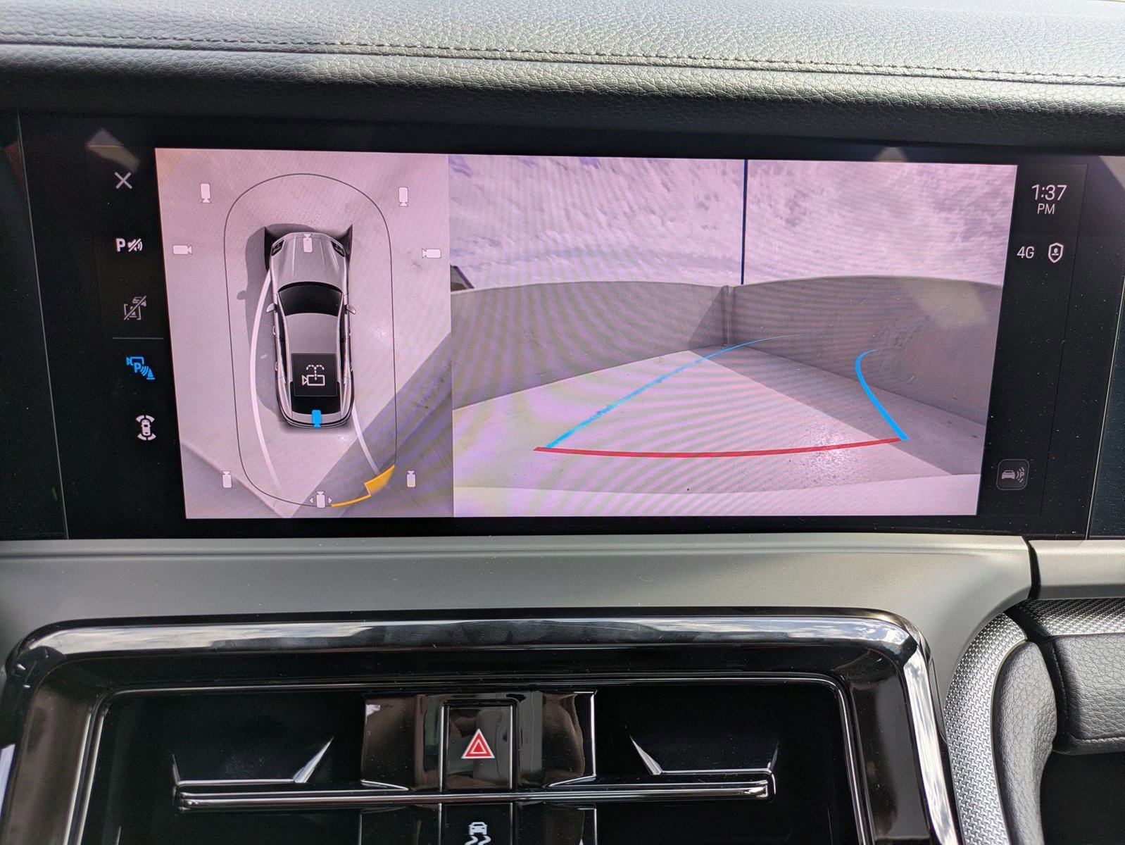 New 2025 Porsche Panamera 4 image 19