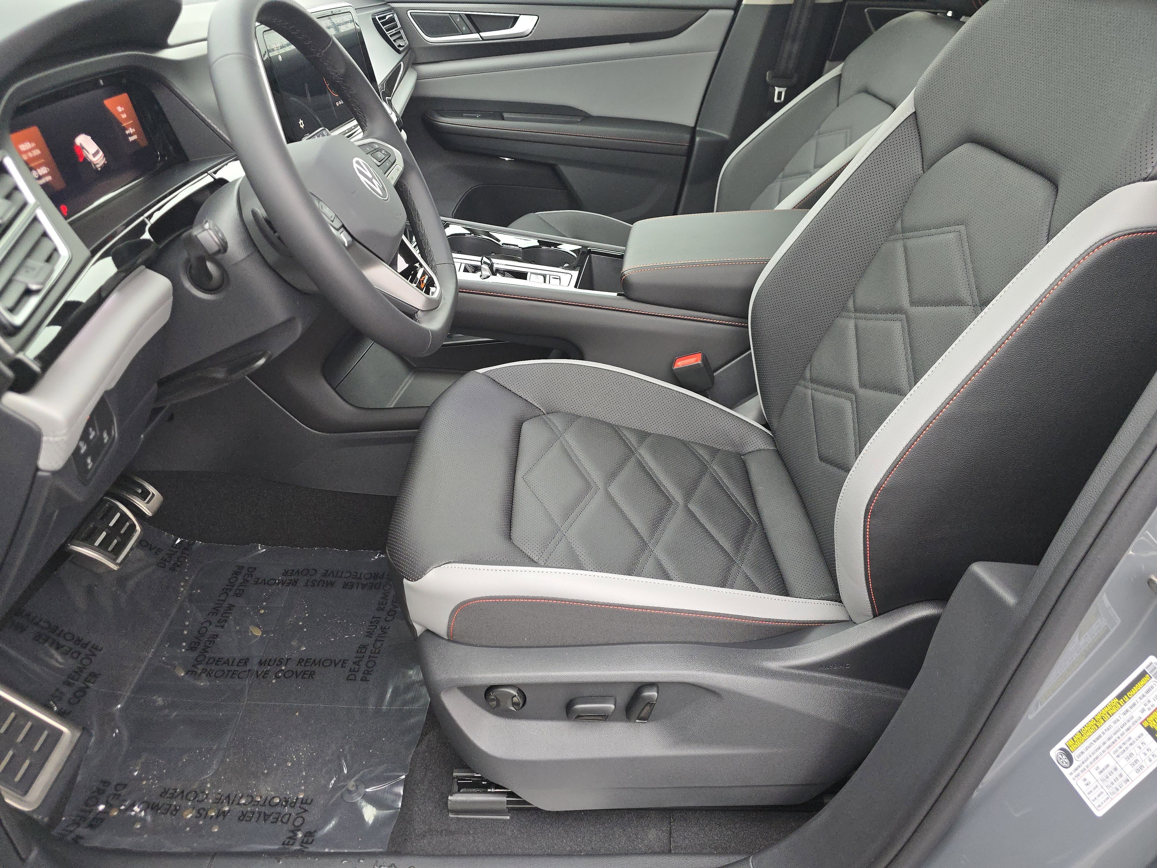 New 2026 Volkswagen Atlas Peak Edition image 18