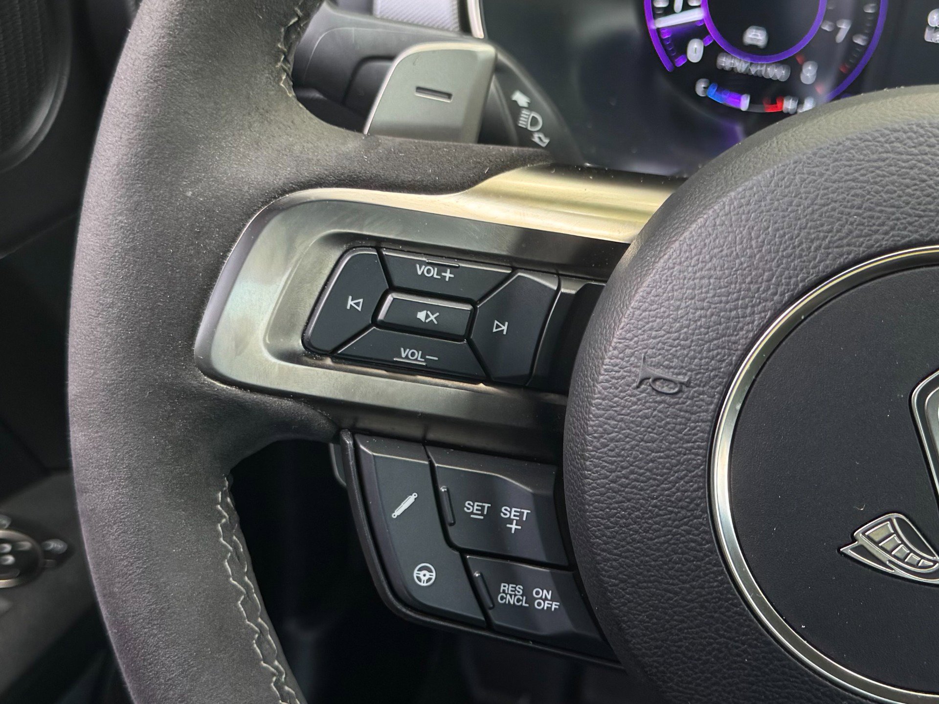 Used 2020 Ford Mustang Shelby GT500 w/ Technology Package image 45