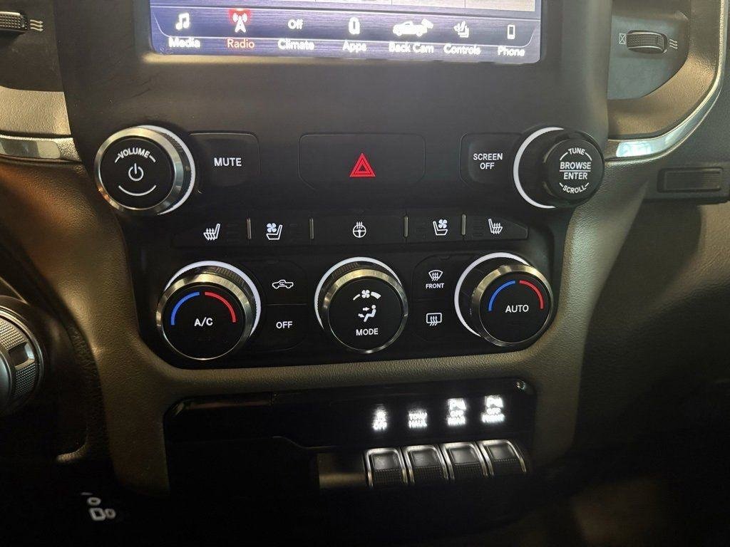 Used 2019 RAM 1500 Laramie image 12