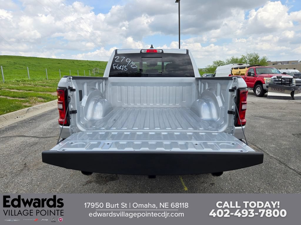 New 2026 RAM 1500 Big Horn AWD/4WD image 28