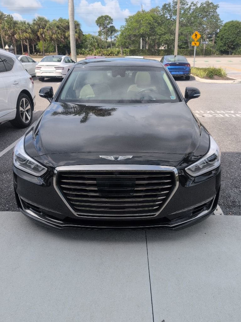 Used 2019 Genesis G90 5.0 Ultimate RWD image 1