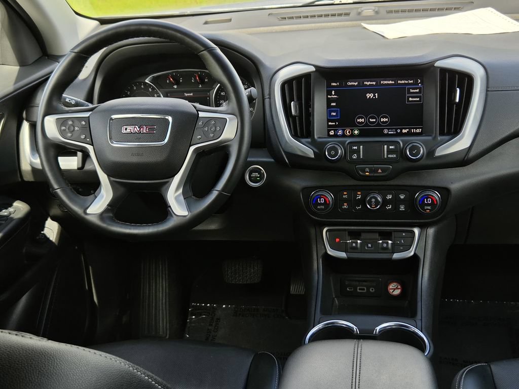Used 2024 GMC Terrain SLT AWD/4WD image 21
