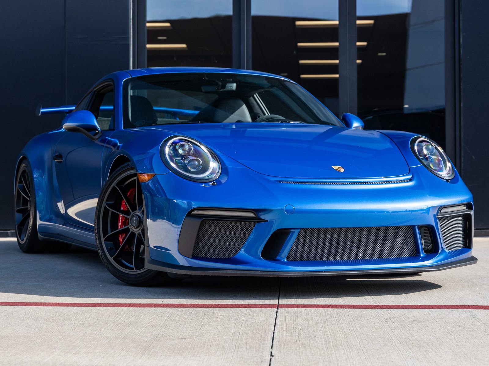 Certified 2018 Porsche 911 GT3 image 6