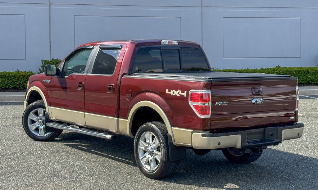 Used 2010 Ford F150 Lariat AWD/4WD image 11