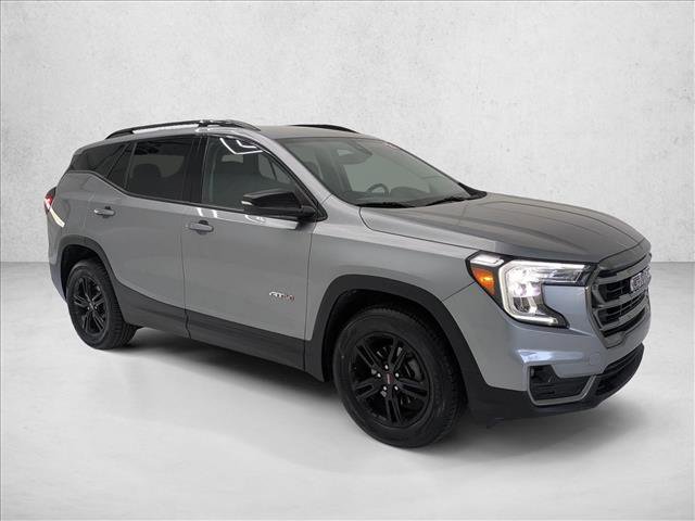 Used 2023 GMC Terrain AT4 AWD/4WD image 3